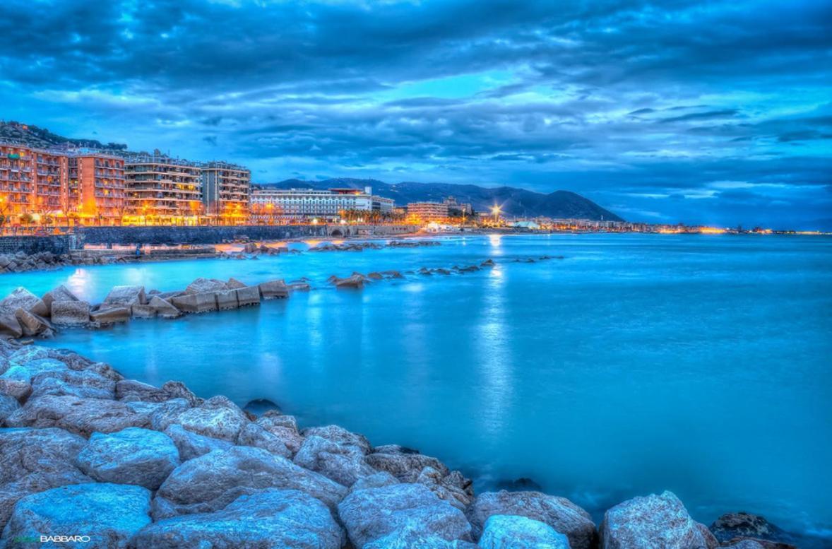 Salerno Mare E Luci Lejlighed Eksteriør billede