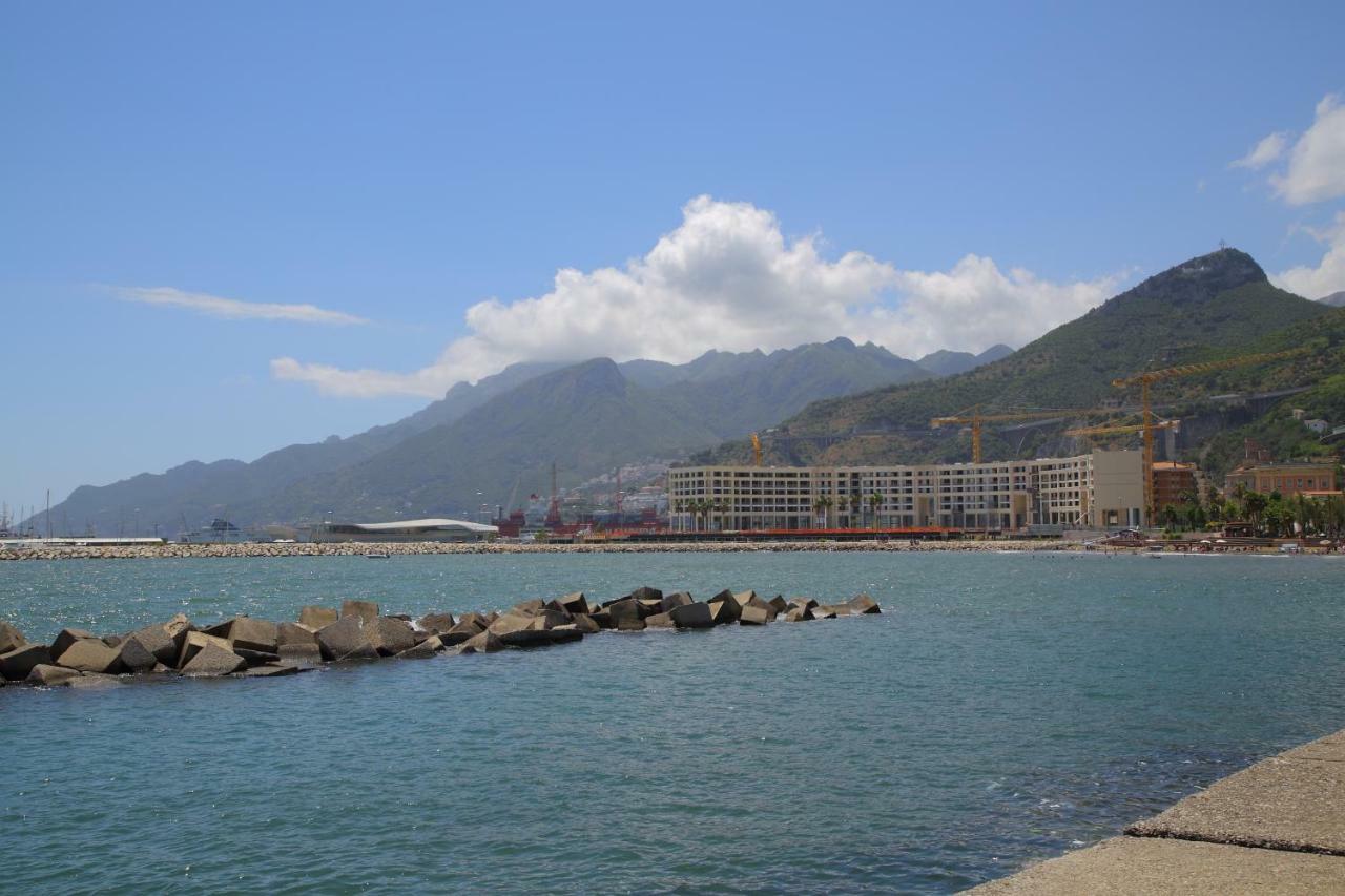Salerno Mare E Luci Lejlighed Eksteriør billede